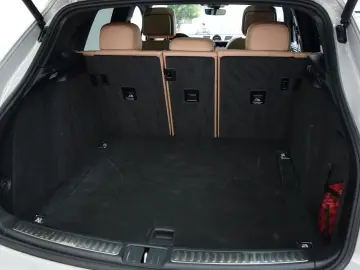 Macan S MY23 Kreide PANO SpAbgas Chrono ACC 14W