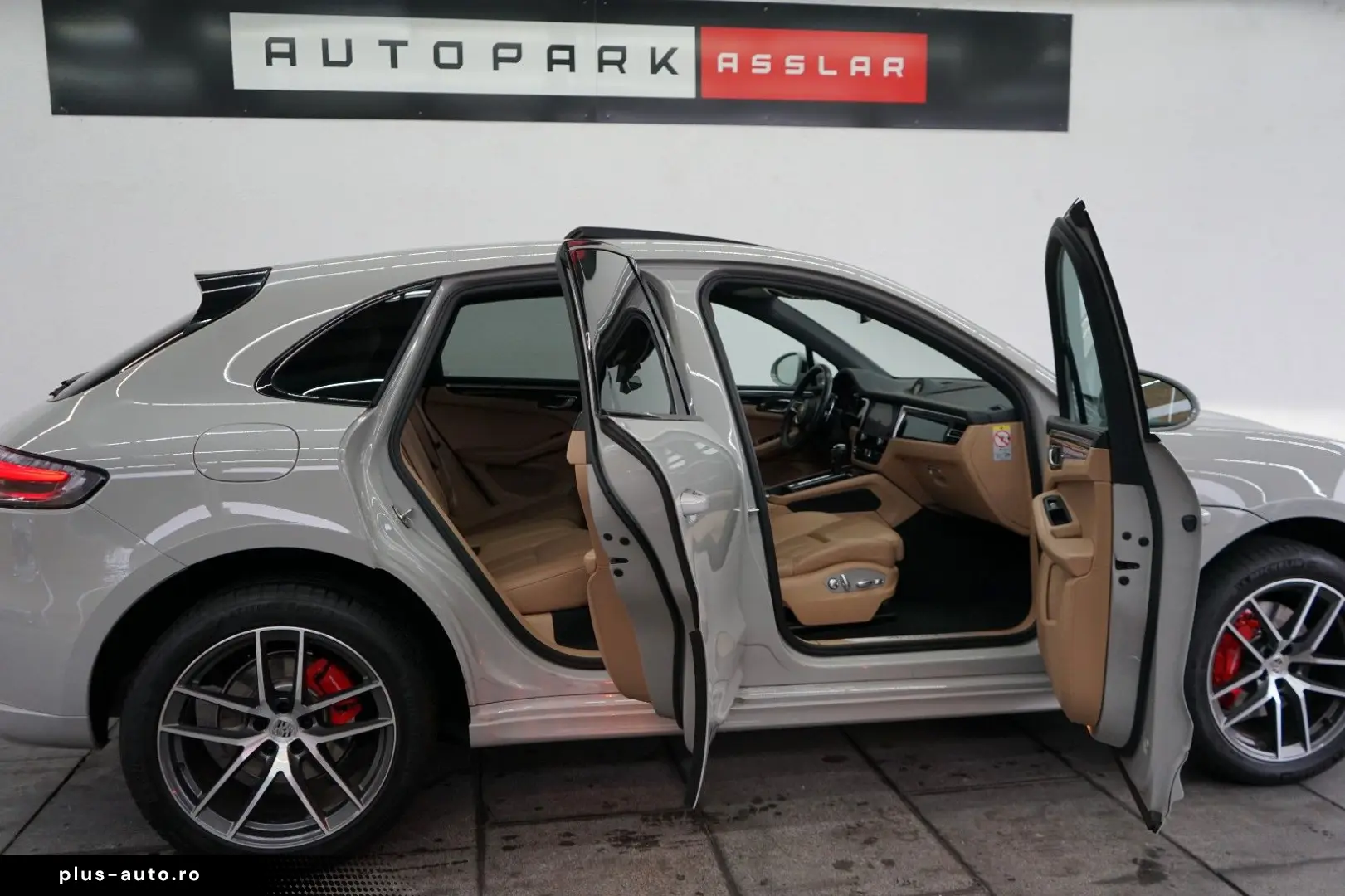 Macan S MY23 Kreide PANO SpAbgas Chrono ACC 14W