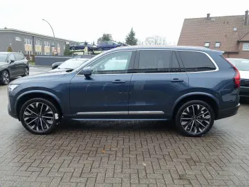 XC90 Plus Bright B5 AWD Mild-Hybrid PANO 360 KAM