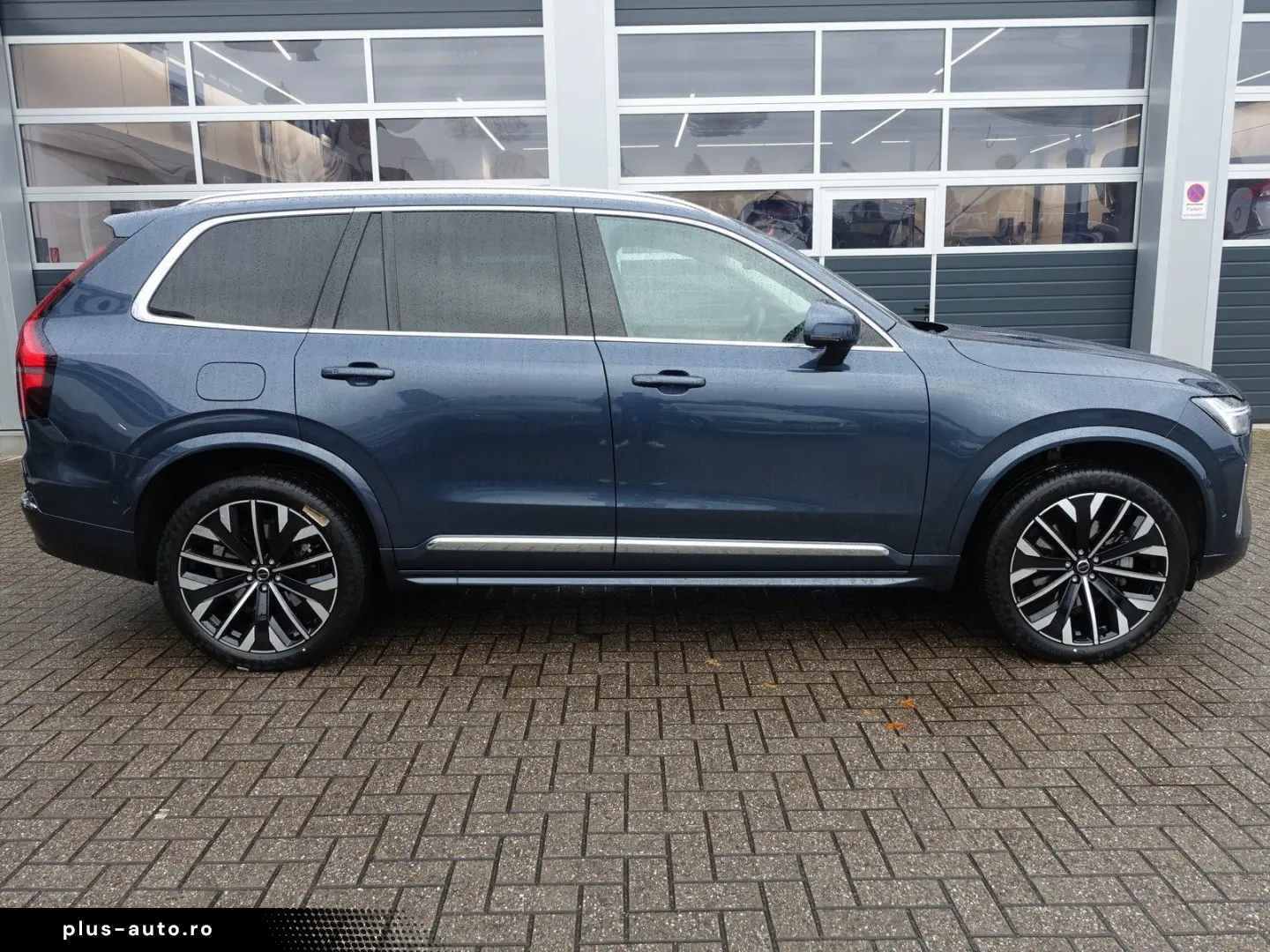XC90 Plus Bright B5 AWD Mild-Hybrid PANO 360 KAM