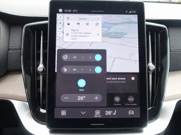 XC90 Plus Bright B5 AWD Mild-Hybrid PANO 360 KAM