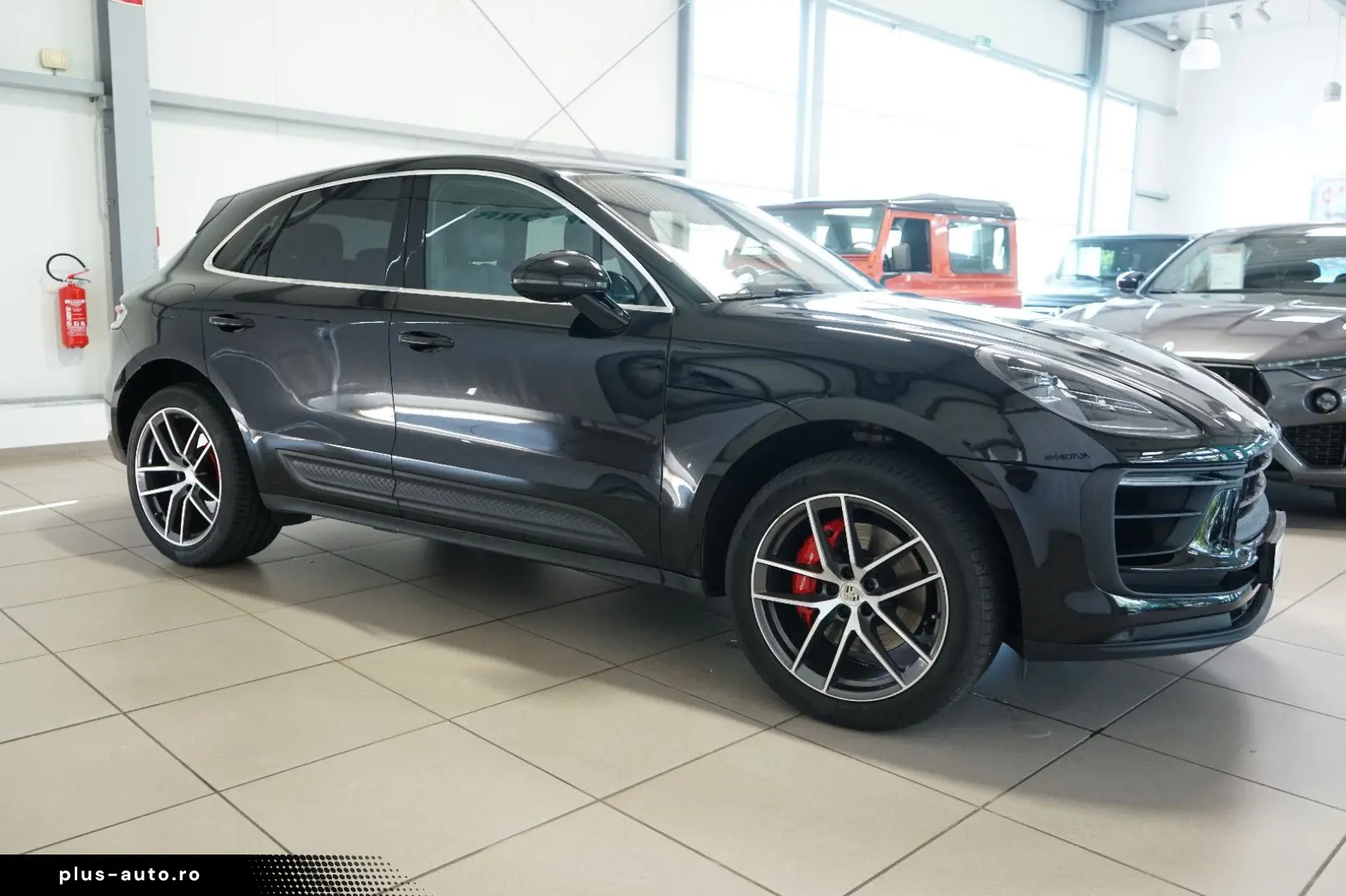 Macan S Facelift Pano AHK Sport-Chrono SHZ Leder
