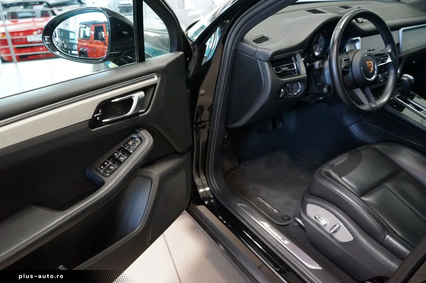 Macan S Facelift Pano AHK Sport-Chrono SHZ Leder