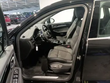 Macan S  LED Navi Kamera Sitzheiz Pano