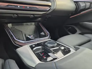 X3 20 xDrive M Sport HUD H&K