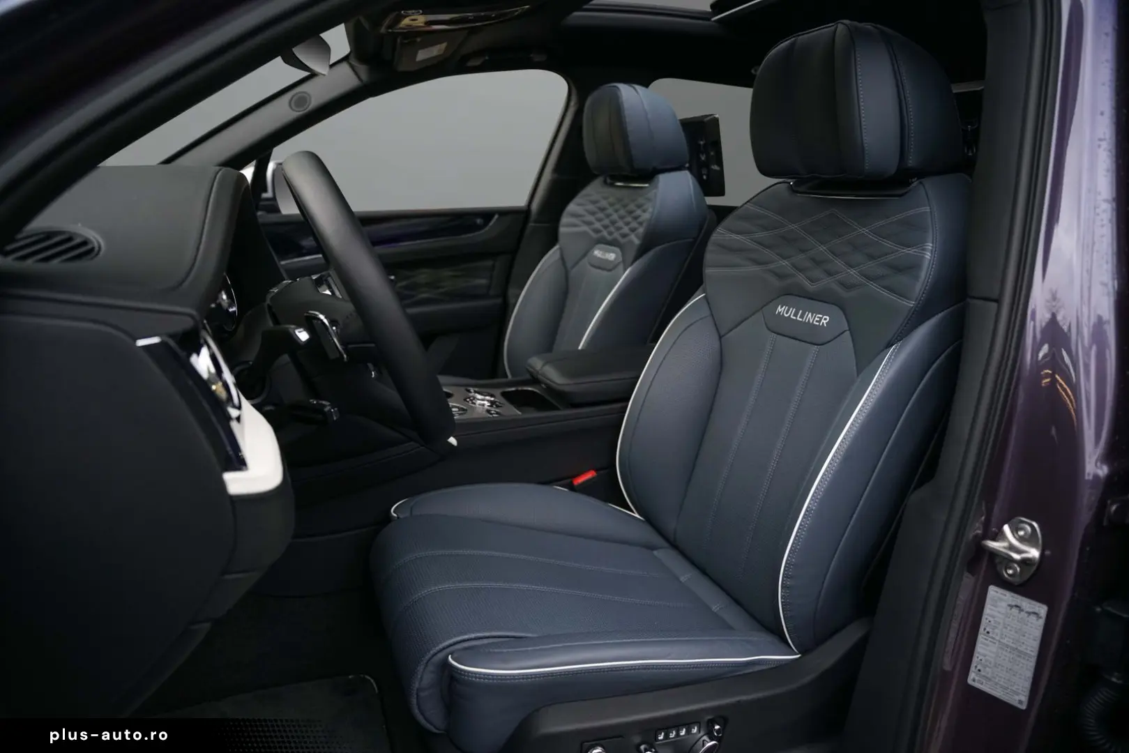 Bentayga EWB Mulliner V8