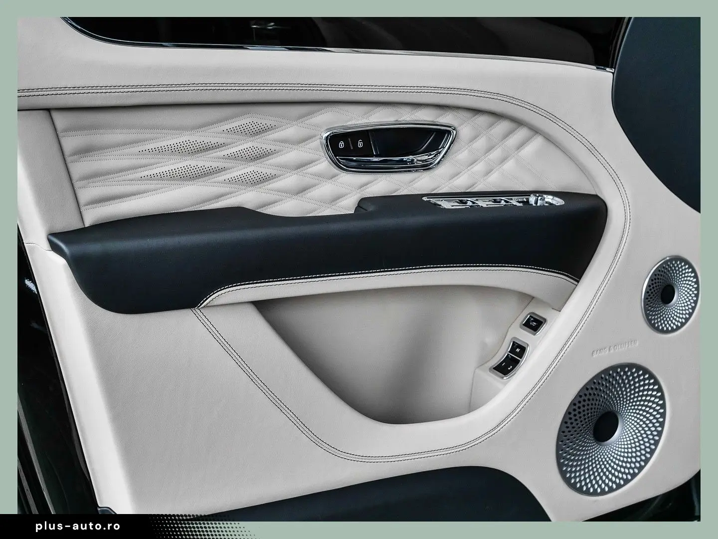 Bentayga V8 Azure    BENTLEY DÜSSELDORF