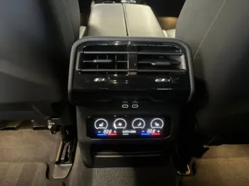 M5 DrAsProf FernP 360  CarbonExt AHK SitzAC