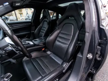 Porsche Panamera GTS