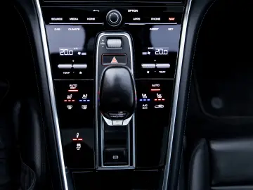 Porsche Panamera GTS