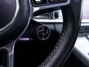 Porsche Panamera GTS