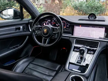 Porsche Panamera GTS