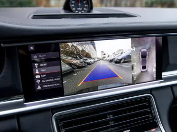 Porsche Panamera GTS