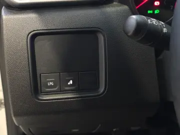 DACIA DUSTER 1.0 ECO-G 100CP Journey Plus