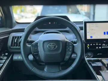 Toyota BZ4X 2025 - 204 CP  Full Electric