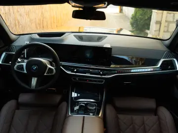 BMW X5 50e M SPORT.LUFTF.PANO.DR.ASS.PRO.360