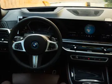 BMW X5 50e M SPORT.LUFTF.PANO.DR.ASS.PRO.360