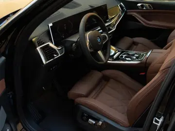 BMW X5 50e M SPORT.LUFTF.PANO.DR.ASS.PRO.360