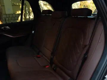 BMW X5 50e M SPORT.LUFTF.PANO.DR.ASS.PRO.360