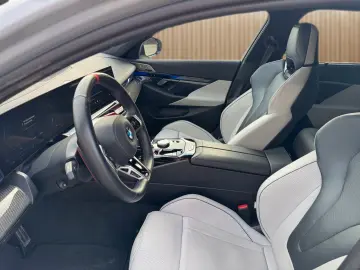 M5 Lim I Keramik-Bremse I Carbon Ext I M Driver