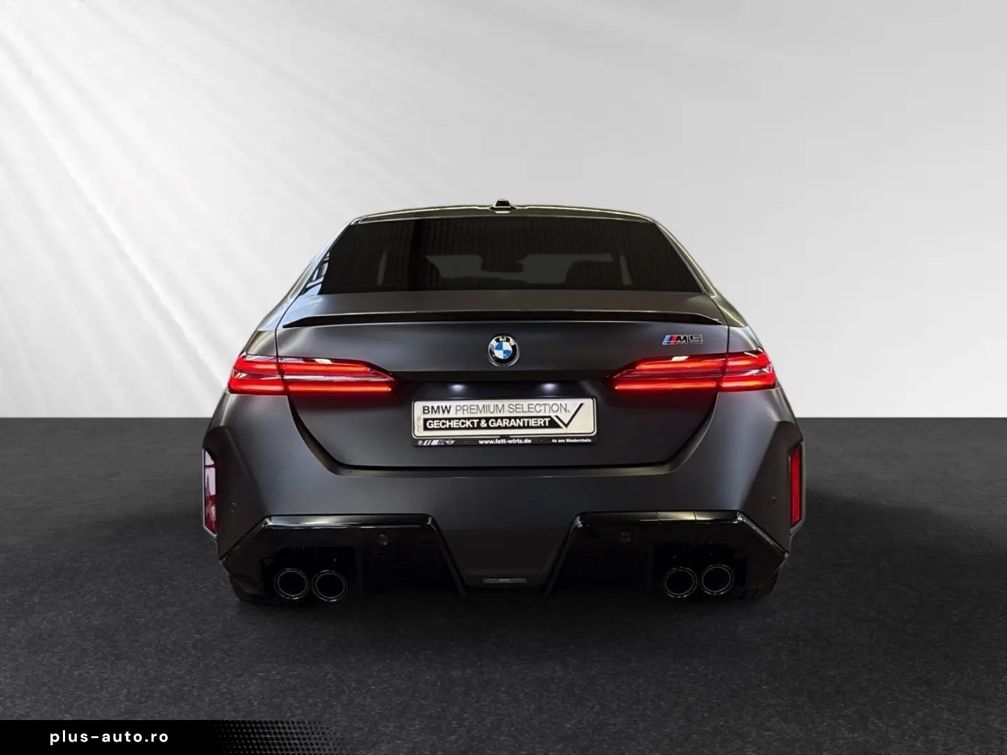 M5 Limousine  FrozenDeepGrey  M-Driver'sPackage