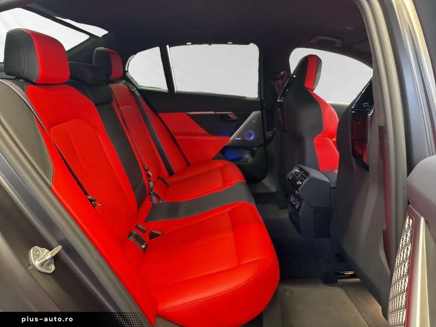 M5 Limousine  FrozenDeepGrey  M-Driver'sPackage