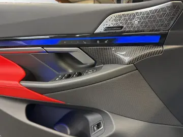 M5 Limousine  FrozenDeepGrey  M-Driver'sPackage