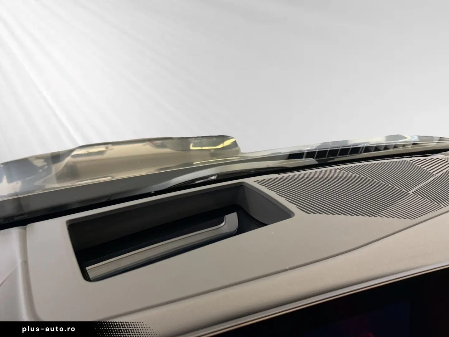 M5 Limousine  FrozenDeepGrey  M-Driver'sPackage