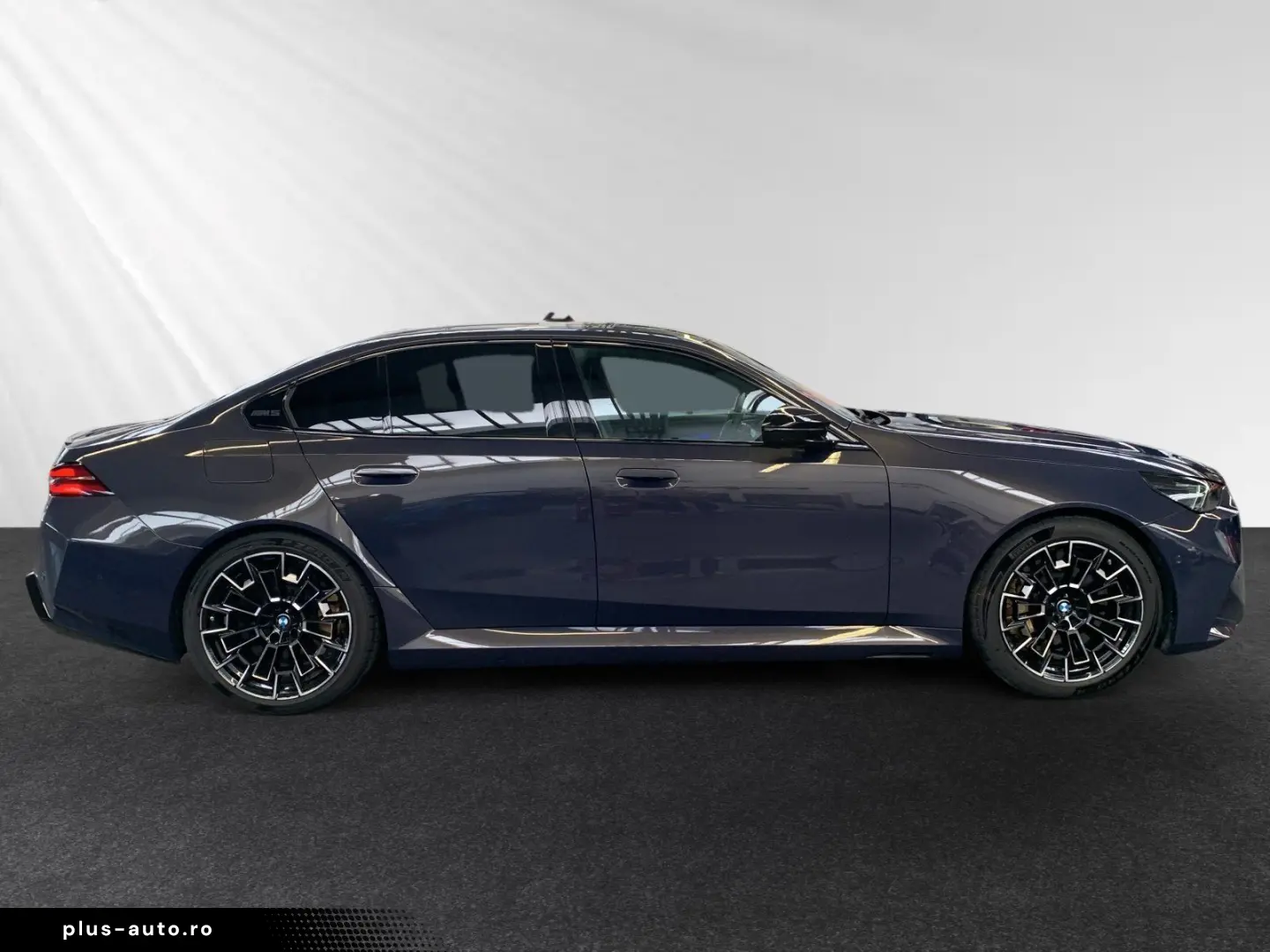 M5 Limousine Individuallack Sepia M-Drivers-Pack