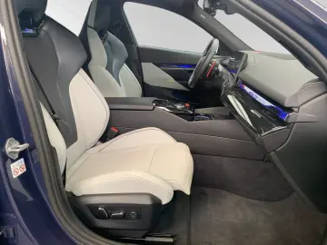 M5 Limousine Individuallack Sepia M-Drivers-Pack