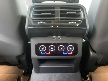 M5 Limousine Individuallack Sepia M-Drivers-Pack