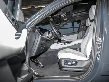 X6 M60i xDrive M Sport PANO ACC RFK NAVI LED LM