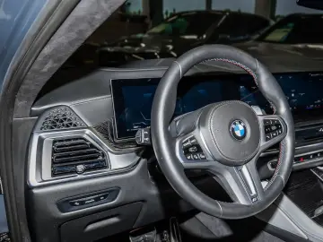X6 M60i xDrive M Sport PANO ACC RFK NAVI LED LM