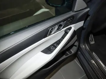 X6 M60i xDrive M Sport PANO ACC RFK NAVI LED LM