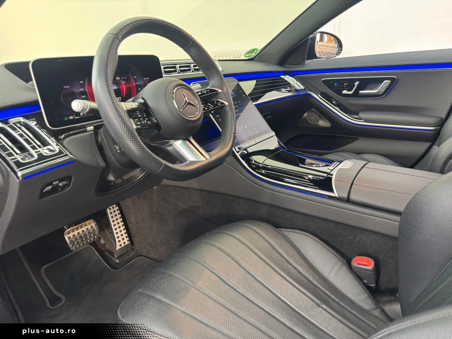 S 400 d L 4Matic AMG LED PANO HUD DISTR 360 21