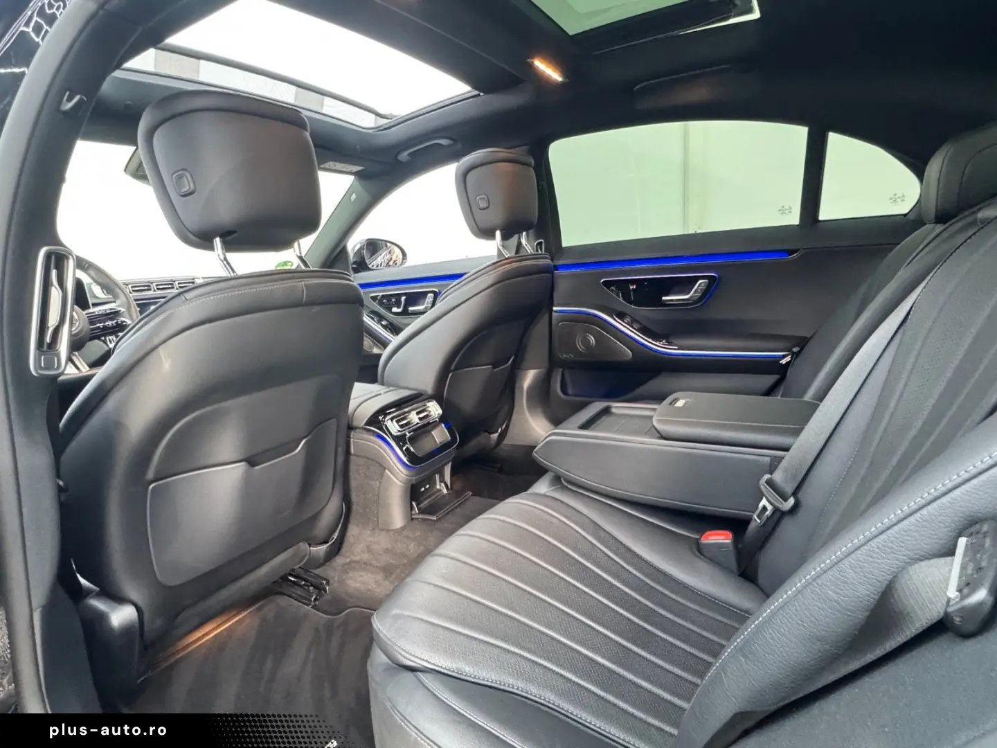 S 400 d L 4Matic AMG LED PANO HUD DISTR 360 21