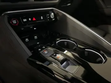 Audi Q5 Sportback e-hybrid quattro S tronic