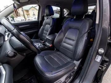 Mazda CX5 Revolution Top