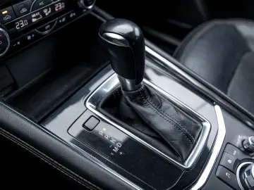 Mazda CX5 Revolution Top