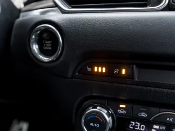 Mazda CX5 Revolution Top