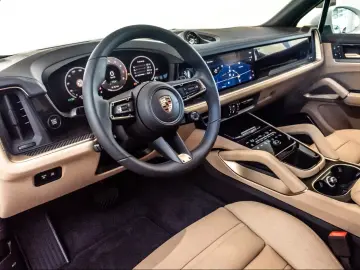 Porsche Cayenne Masaj E-Hybrid Burmester SportDesign