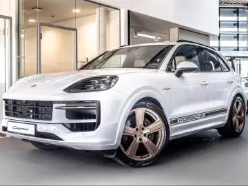 Porsche Cayenne Masaj E-Hybrid Burmester SportDesign