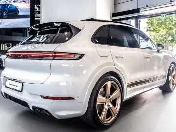 Porsche Cayenne Masaj E-Hybrid Burmester SportDesign