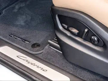 Porsche Cayenne Masaj E-Hybrid Burmester SportDesign