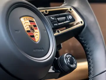 Porsche Cayenne Masaj E-Hybrid Burmester SportDesign