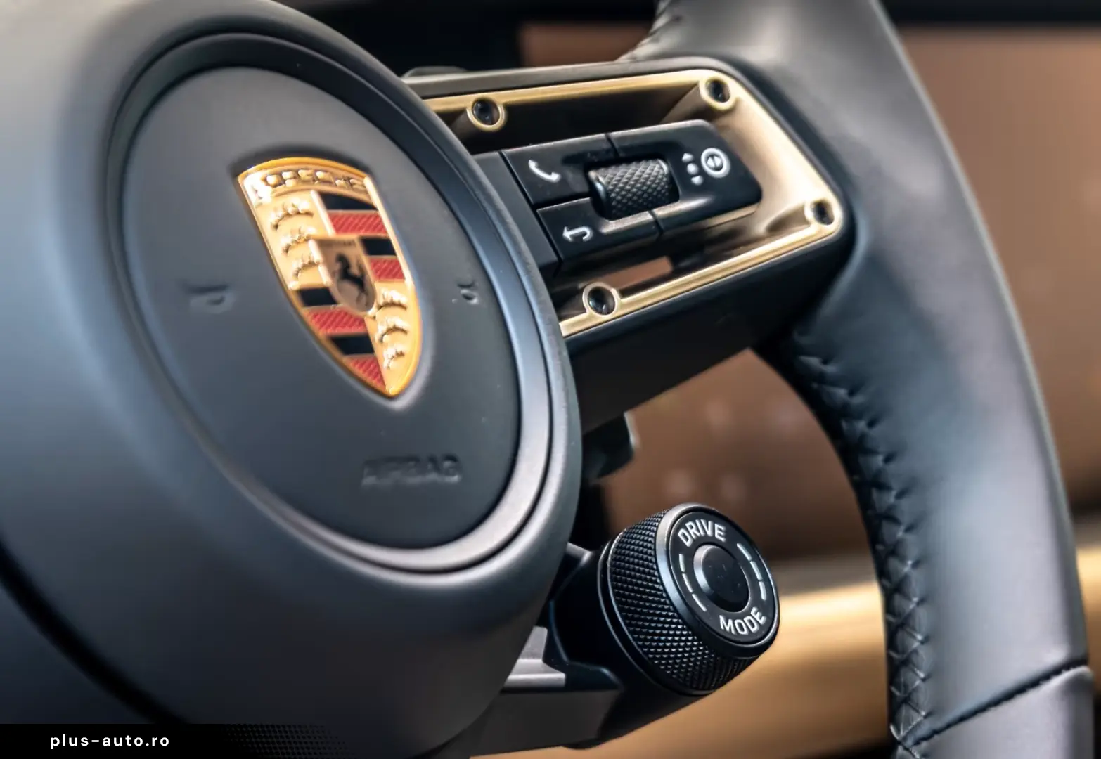 Porsche Cayenne Masaj E-Hybrid Burmester SportDesign