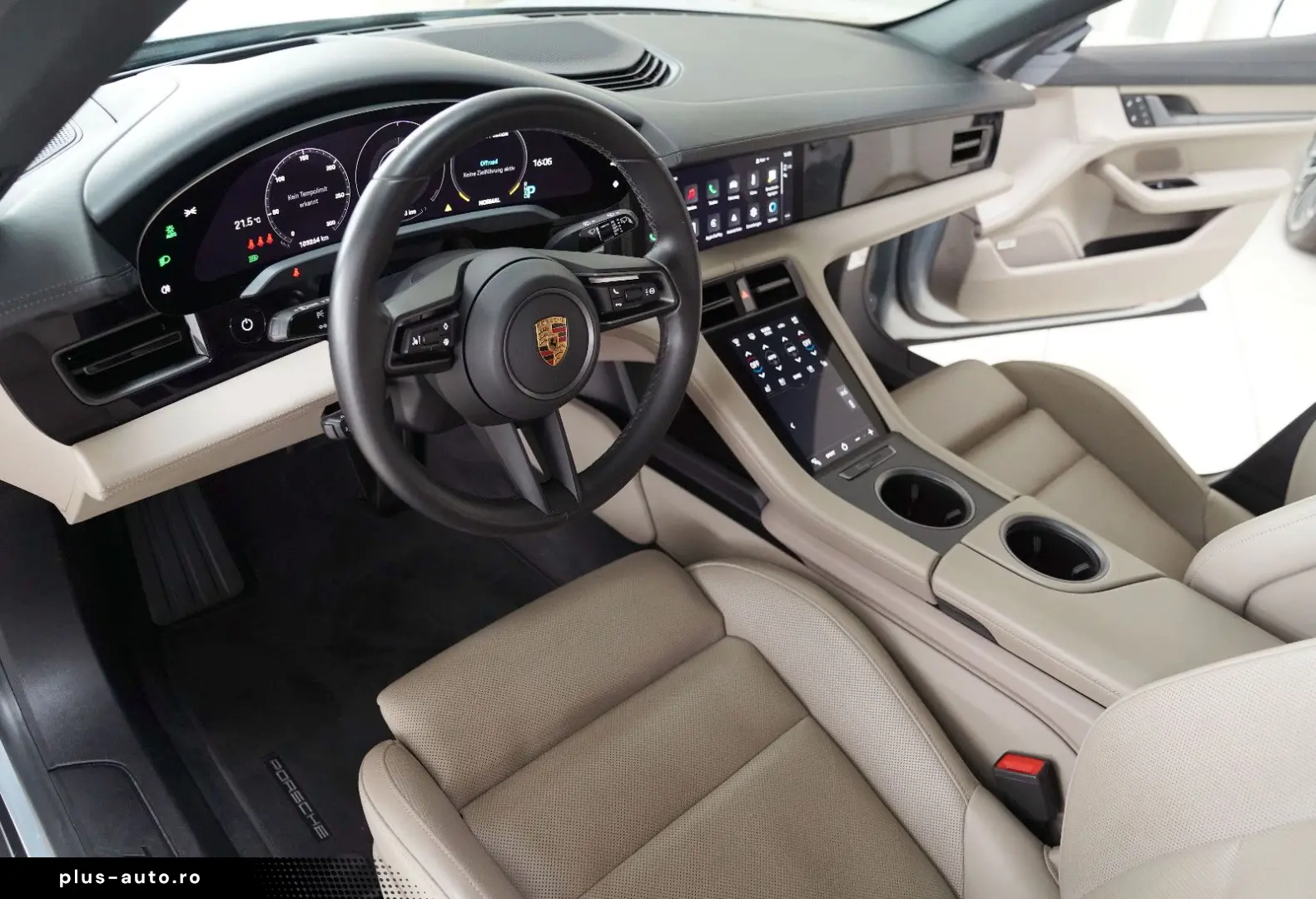 Taycan Cross Turismo 4 Turbo S Aero HUD Pano