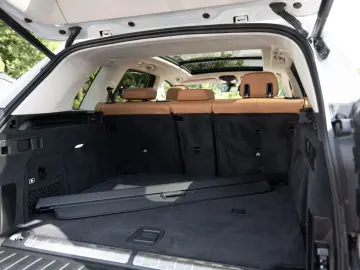 X5 xDrive 45e X-Line Laser Ventilation CraftedClarity H&K