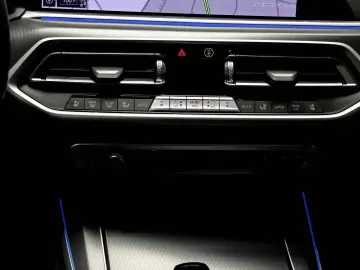 X5 xDrive45e xLine HUD ACC Laser Ventilation