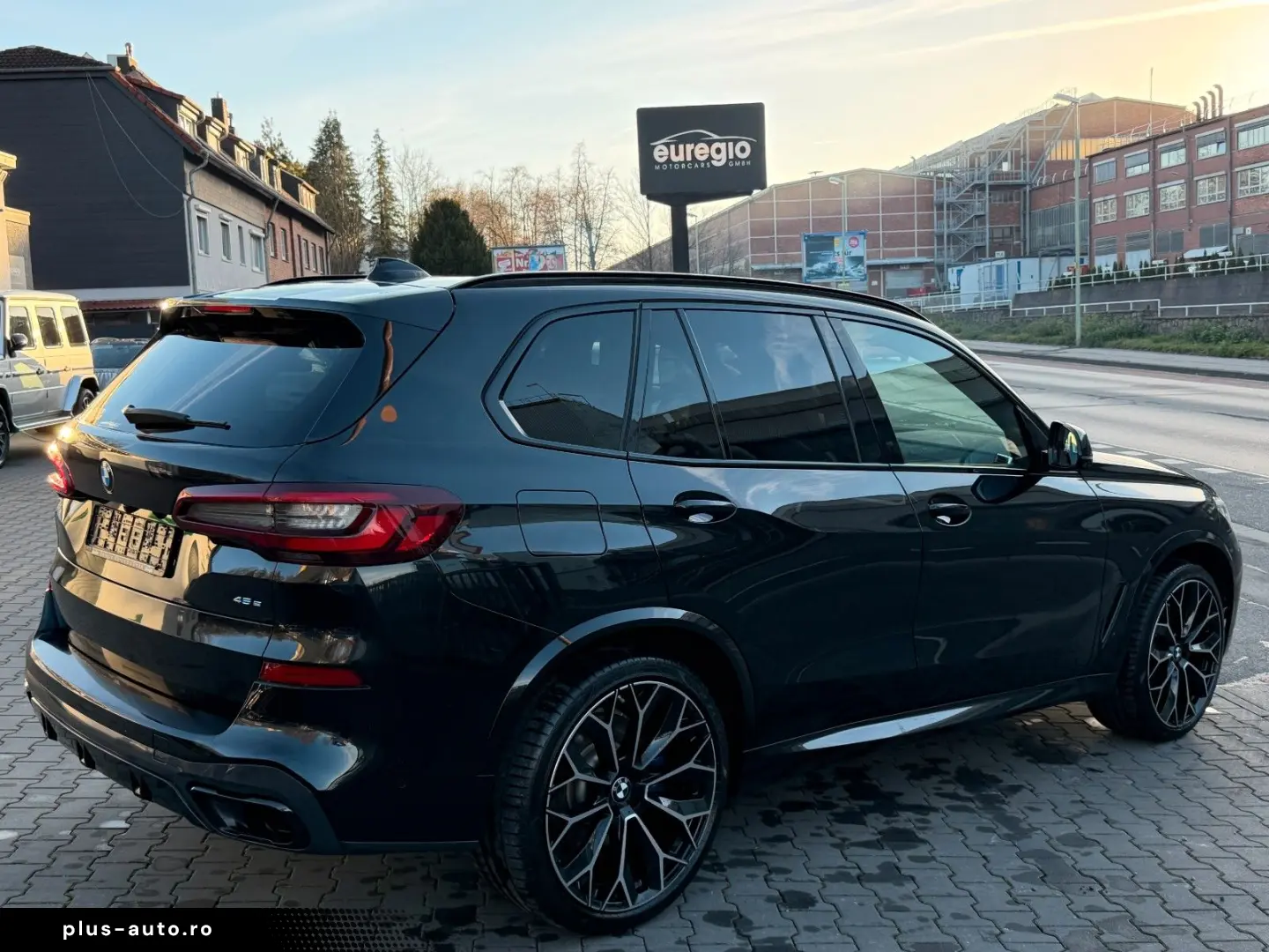 X5 xDr 45e MSport HUD Laser Ventilation Massage 360